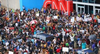 Thousands march on CNN to denounce its Ferguson coverage