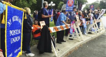 Postal workers, supporters protest cuts