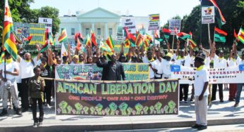 White House protest says ‘End the sanctions on Zimbabwe!’