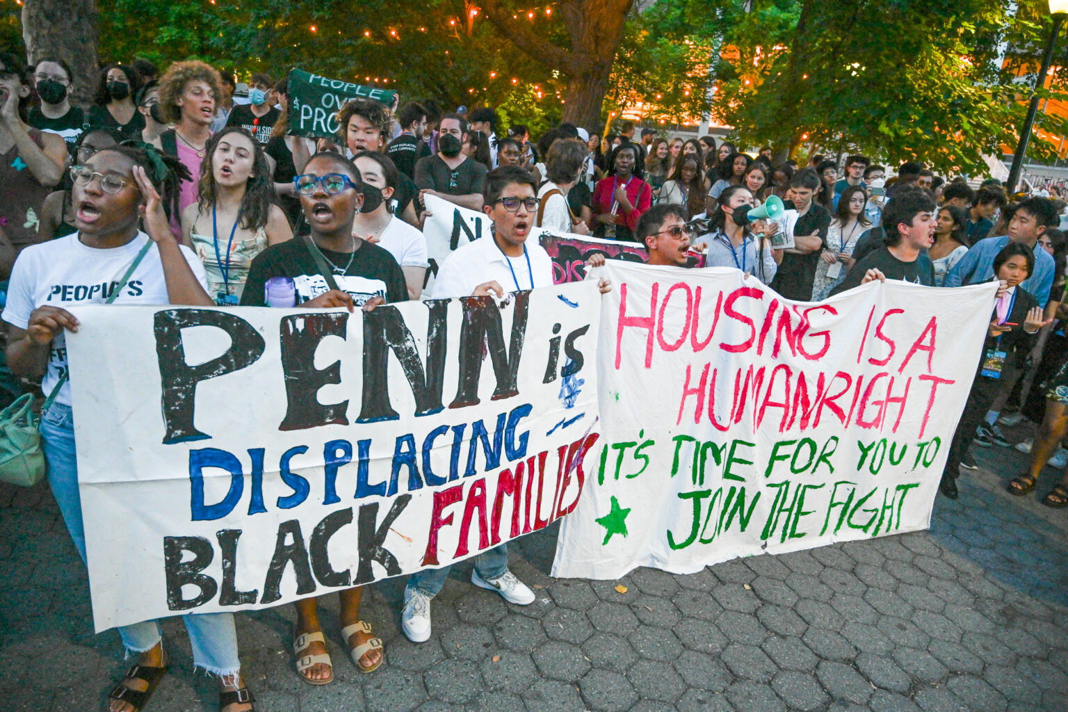 Protest of ‘Penntrification’ shuts down UPenn convocation Workers World