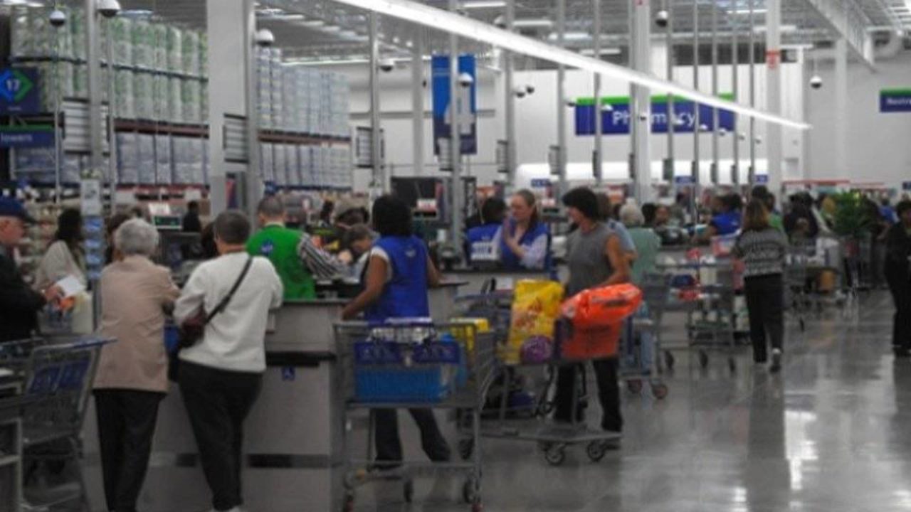 Walmart lays off 11 000 under smokescreen Workers World